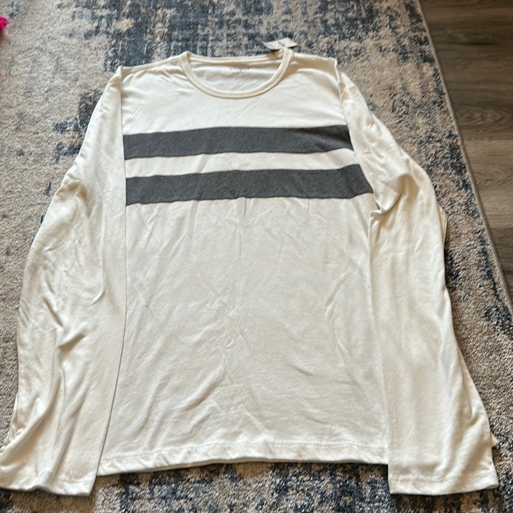 Mens large white and gray long sleeve shirt